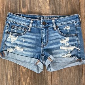 Women’s American Eagle shorts